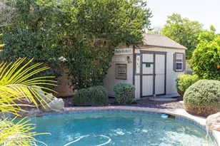 801 W Port Royale Ln, Phoenix, AZ 85023 - Photo 13