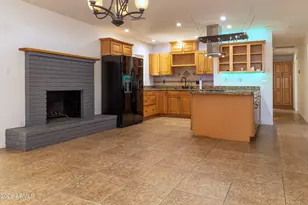 801 W Port Royale Ln, Phoenix, AZ 85023 - Photo 27