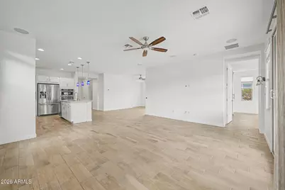20682 W Colina Court, Buckeye, AZ 85396 - Photo 11