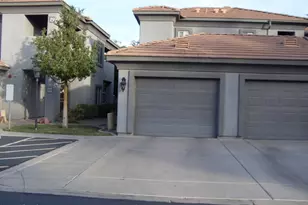 7401 W Arrowhead Clubhouse Dr, Glendale, AZ 85308 - Photo 1