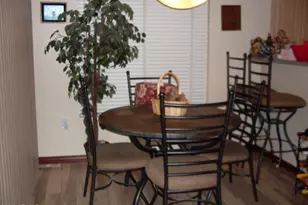 7401 W Arrowhead Clubhouse Dr, Glendale, AZ 85308 - Photo 9
