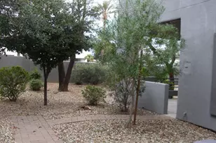 7401 W Arrowhead Clubhouse Dr, Glendale, AZ 85308 - Photo 23