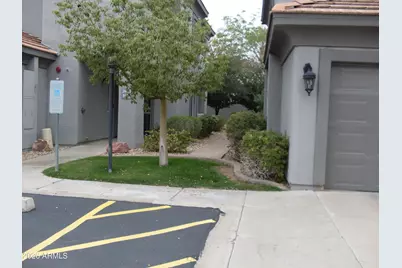 7401 W Arrowhead Clubhouse Drive #1001, Glendale, AZ 85308 - Photo 3