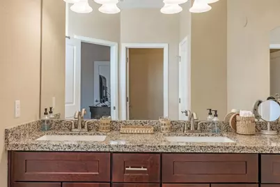 22507 N 31st Avenue #15, Phoenix, AZ 85027 - Photo 11
