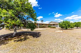 10803 W Camelot Cir, Sun City, AZ 85351 - Photo 29