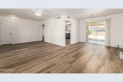 10803 W Camelot Circle, Sun City, AZ 85351 - Photo 13