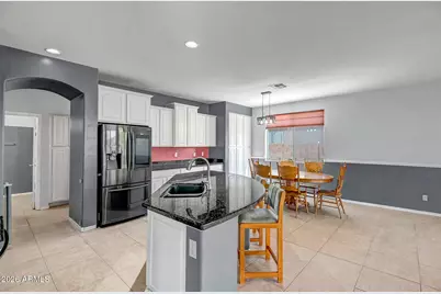 15401 W Morning Glory Street, Goodyear, AZ 85338 - Photo 9