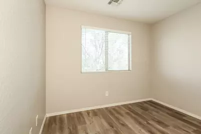 8889 W Cameron Drive, Peoria, AZ 85345 - Photo 11