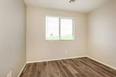 8889 W Cameron Drive, Peoria, AZ 85345 - Photo 13