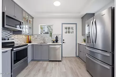 777 N 9th Street, Phoenix, AZ 85006 - Photo 3