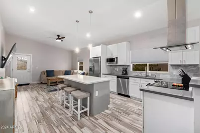 2647 E Contention Mine Road, Phoenix, AZ 85032 - Photo 15