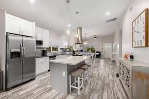 2647 E Contention Mine Rd, Phoenix, AZ 85032 - Photo 17