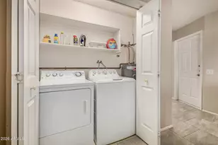 10926 W Welk Dr, Sun City, AZ 85373 - Photo 25