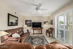 10926 W Welk Dr, Sun City, AZ 85373 - Photo 13