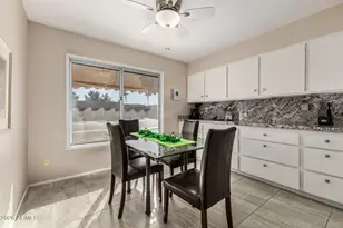 10926 W Welk Dr, Sun City, AZ 85373 - Photo 9