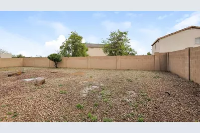 16801 W Statler Street, Surprise, AZ 85388 - Photo 17