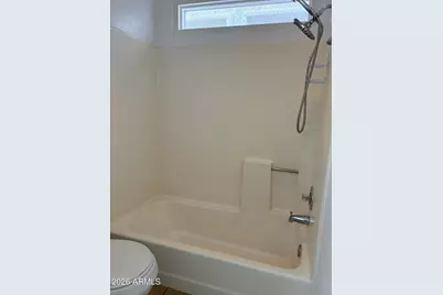 1820 E Morten Avenue #203, Phoenix, AZ 85020 - Photo 9