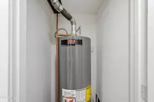 8607 E Jackrabbit Rd, Scottsdale, AZ 85250 - Photo 39