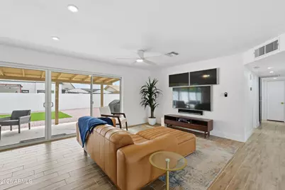 8607 E Jackrabbit Road, Scottsdale, AZ 85250 - Photo 7