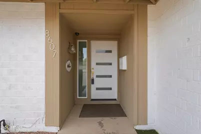 8607 E Jackrabbit Road, Scottsdale, AZ 85250 - Photo 3