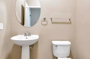 4058 E Carla Vista Dr, Gilbert, AZ 85295 - Photo 7