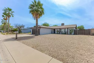 815 W Villa Maria Dr, Phoenix, AZ 85023 - Photo 33