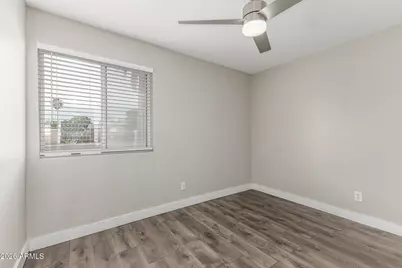 815 W Villa Maria Drive, Phoenix, AZ 85023 - Photo 23