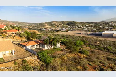 974 W Sotol Loop, Miami, AZ 85539 - Photo 7