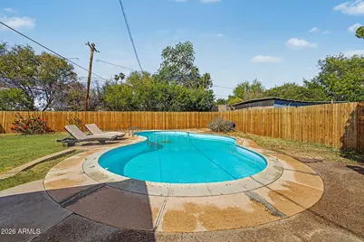 5828 W Morten Avenue, Glendale, AZ 85301 - Photo 29