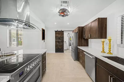 5828 W Morten Avenue, Glendale, AZ 85301 - Photo 11