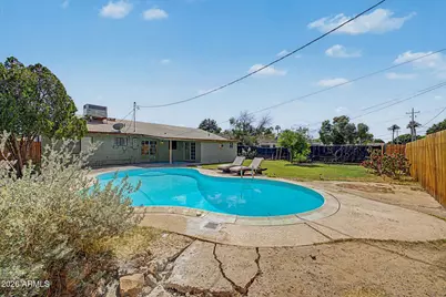 5828 W Morten Avenue, Glendale, AZ 85301 - Photo 27