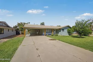 5828 W Morten Ave, Glendale, AZ 85301 - Photo 5