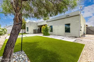 7636 E Catalina Dr, Scottsdale, AZ 85251 - Photo 37