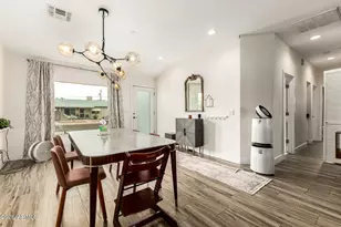 7636 E Catalina Dr, Scottsdale, AZ 85251 - Photo 11