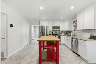 812 W Parkway Blvd, Tempe, AZ 85281 - Photo 9