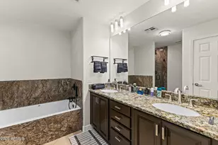 5450 E Deer Valley Dr, Phoenix, AZ 85054 - Photo 21