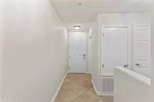 5450 E Deer Valley Dr, Phoenix, AZ 85054 - Photo 9