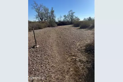 4275X W Glendale Avenue #8, Tonopah, AZ 85354 - Photo 21