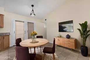 536 N Winthrop Cir, Mesa, AZ 85213 - Photo 11