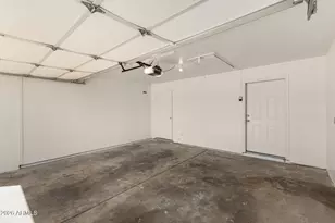 536 N Winthrop Cir, Mesa, AZ 85213 - Photo 27