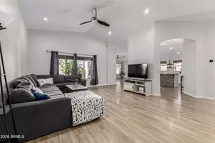 8308 W Berridge Ln, Glendale, AZ 85305 - Photo 11