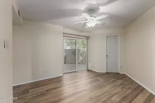 7474 E Earll Dr, Scottsdale, AZ 85251 - Photo 11