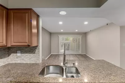 7474 E Earll Drive #112, Scottsdale, AZ 85251 - Photo 9