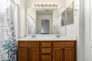 3720 W Glass Ln, Phoenix, AZ 85041 - Photo 7