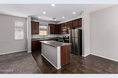 2026 N 78th Glen, Phoenix, AZ 85035 - Photo 11