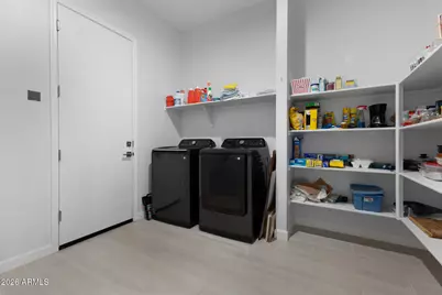 10240 W Lone Cactus Drive, Peoria, AZ 85382 - Photo 31