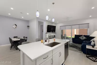 10240 W Lone Cactus Drive, Peoria, AZ 85382 - Photo 15