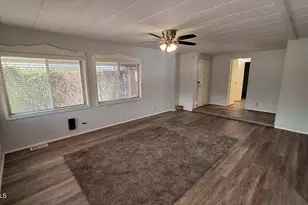 6960 W Peoria Ave, Peoria, AZ 85345 - Photo 9