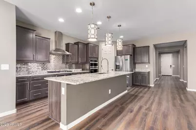 27025 N 69th, Peoria, AZ 85383 - Photo 9