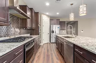 27025 N 69th Ln, Peoria, AZ 85383 - Photo 5